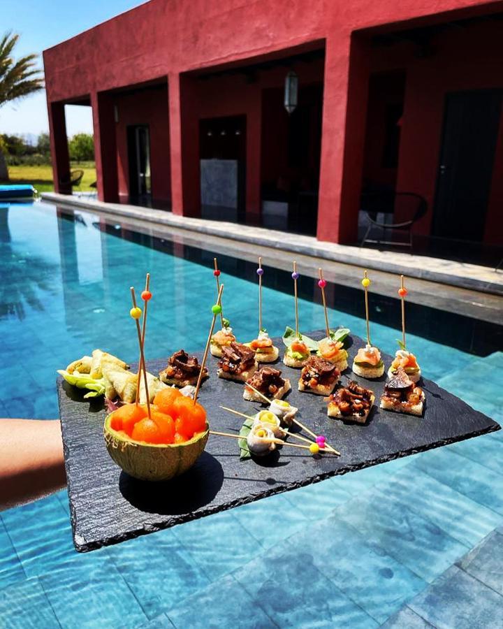 Dar Noujoum Hotel Ait Bou Zguia Bagian luar foto