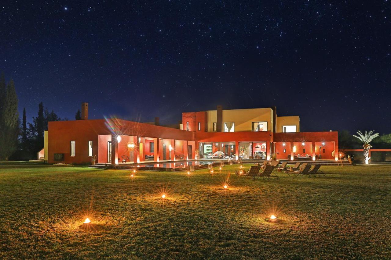 Dar Noujoum Hotel Ait Bou Zguia Bagian luar foto