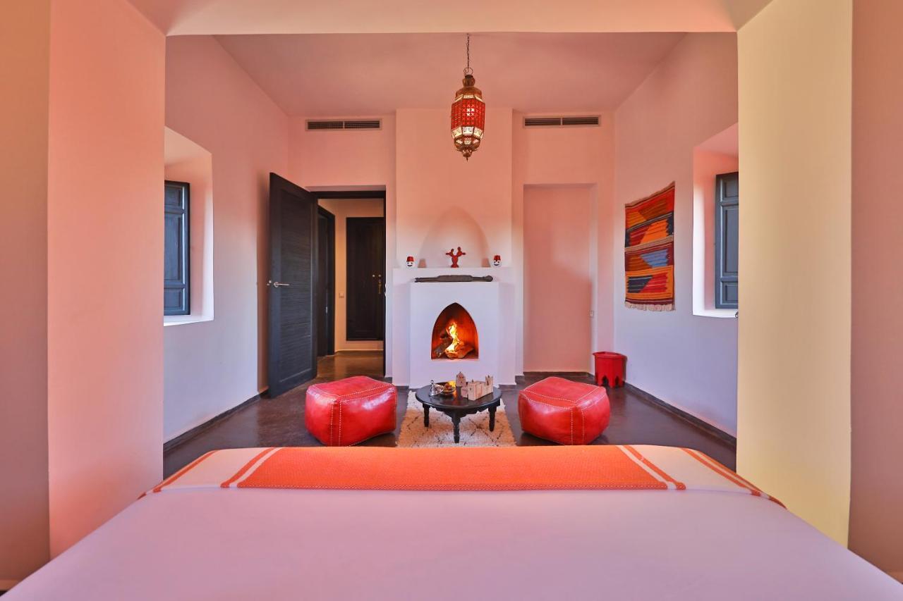 Dar Noujoum Hotel Ait Bou Zguia Bagian luar foto