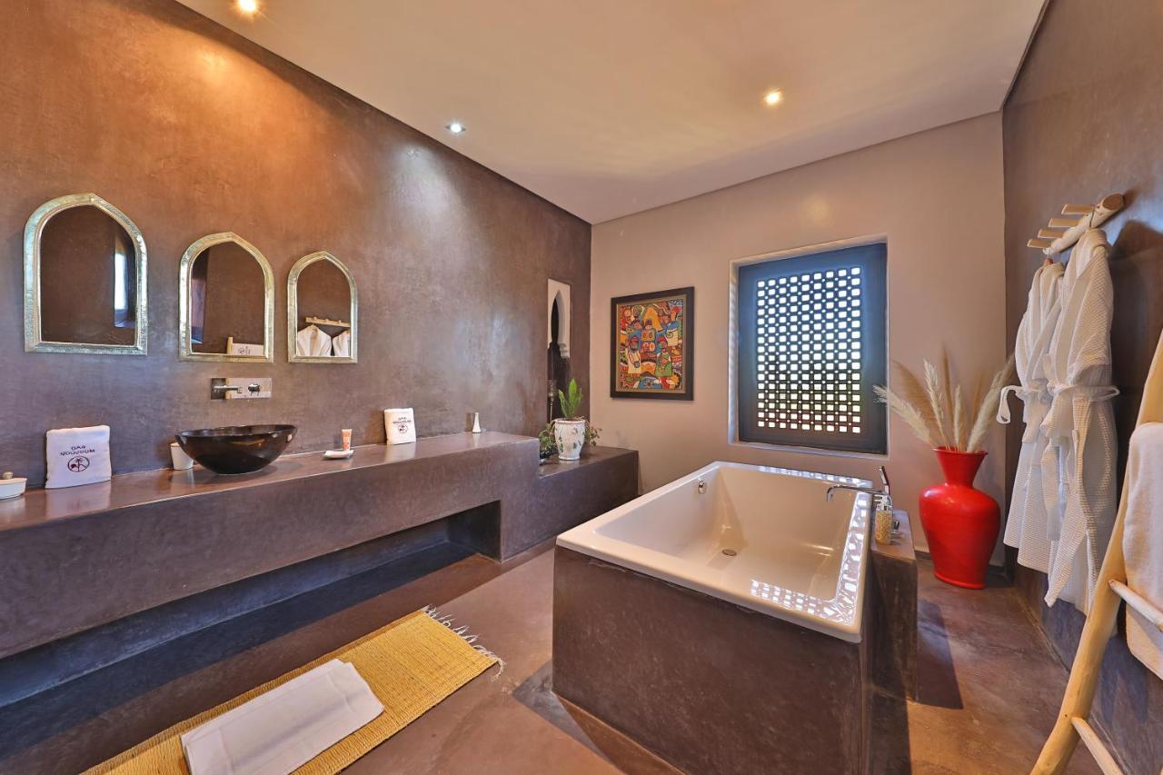 Dar Noujoum Hotel Ait Bou Zguia Bagian luar foto