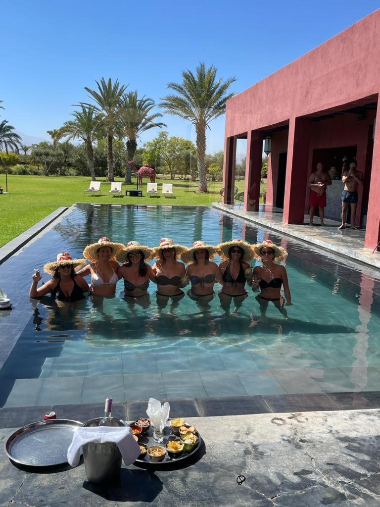 Dar Noujoum Hotel Ait Bou Zguia Bagian luar foto
