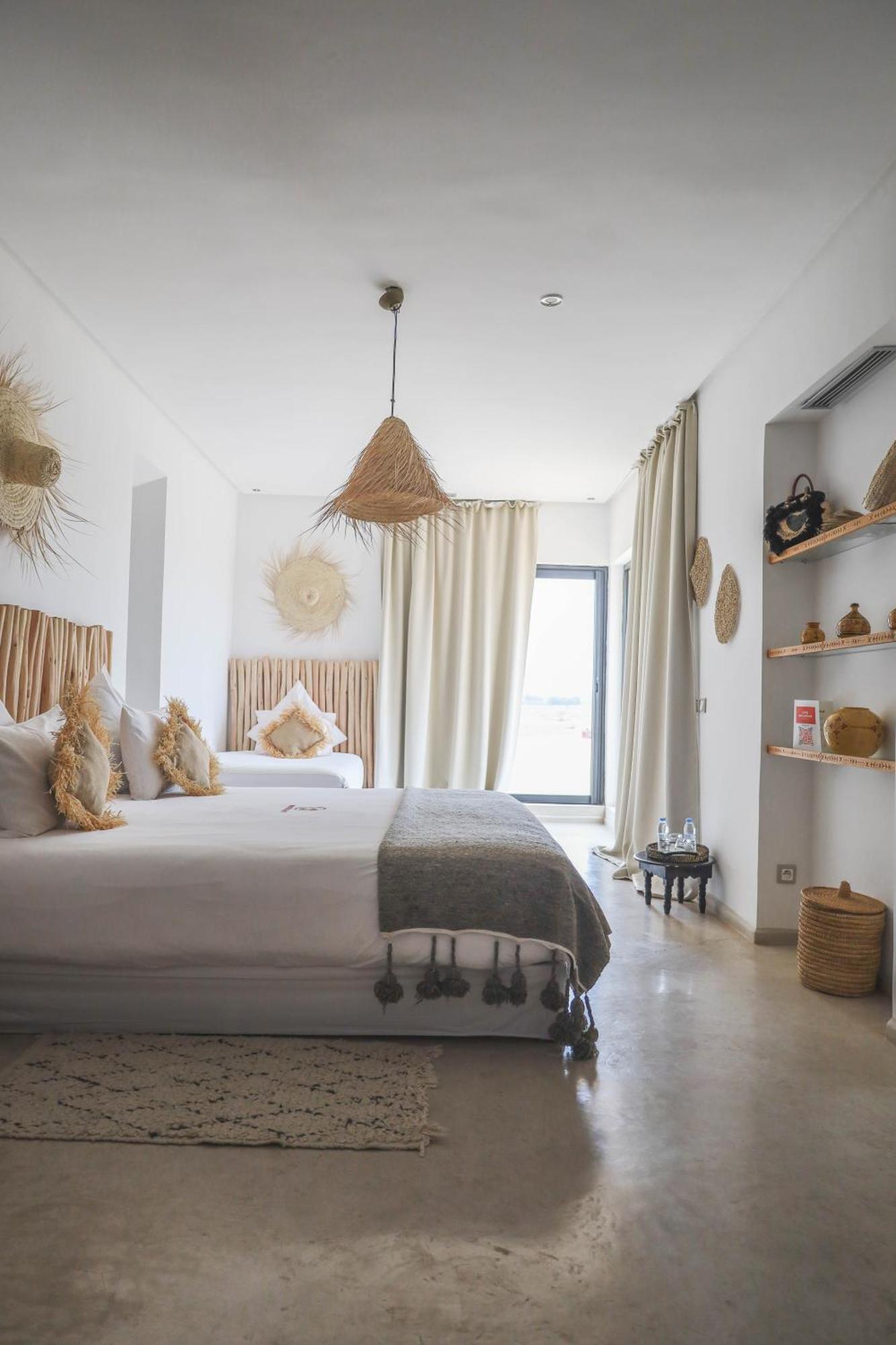 Dar Noujoum Hotel Ait Bou Zguia Bagian luar foto